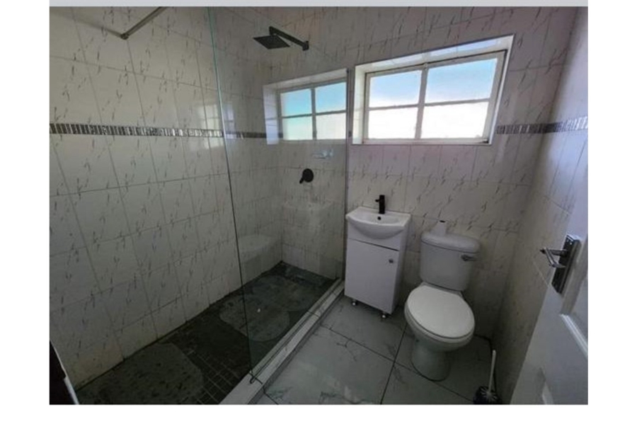 2 Bedroom Property for Sale in Belgravia Northern Cape